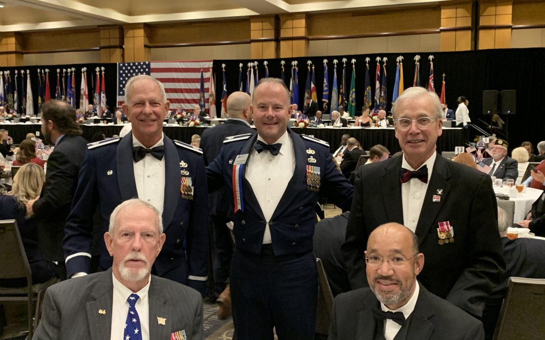 ROA Leadership Participates in National Veterans Award Dinner