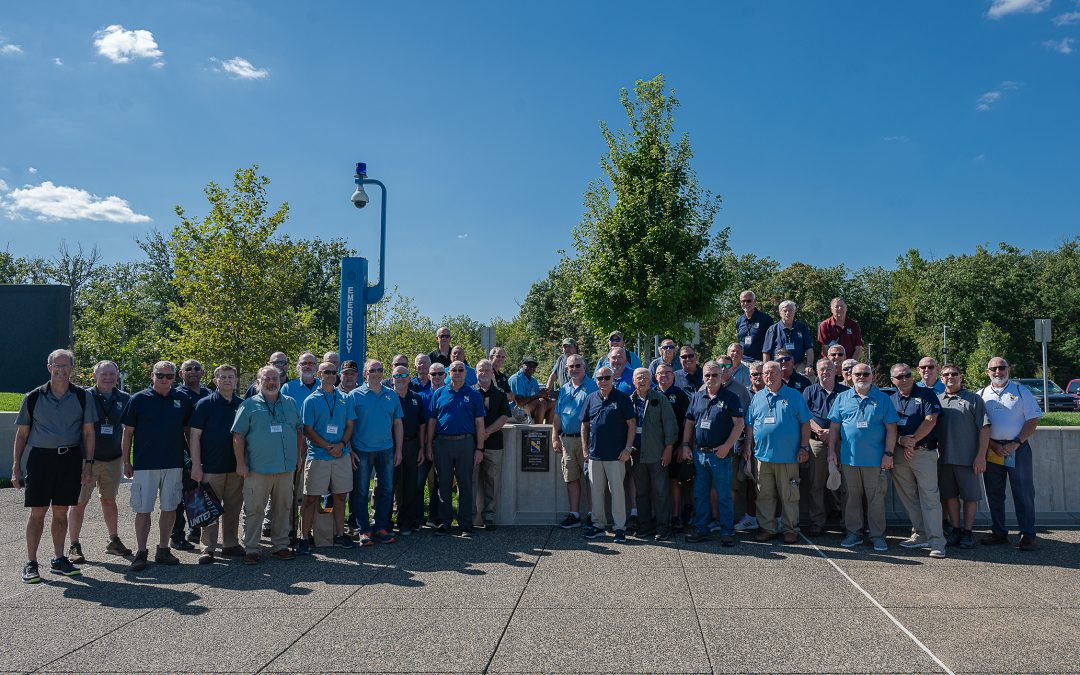 Veterans of the 52nd and 6th Infantry Regiments hold reunion in Arlington, V.A.