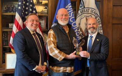 ROA Presents Inaugural Excellence in Legislative Readiness Award to Congressman Derrick Van Orden